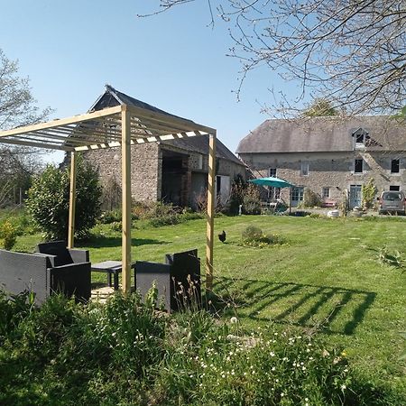 La Bicyclette Bleue Bed & Breakfast Montpinchon ภายนอก รูปภาพ