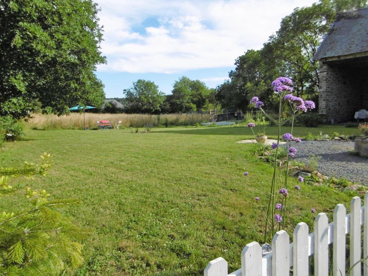 La Bicyclette Bleue Bed & Breakfast Montpinchon ภายนอก รูปภาพ