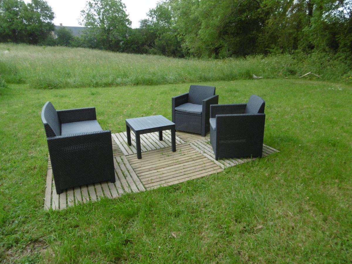 La Bicyclette Bleue Bed & Breakfast Montpinchon ภายนอก รูปภาพ