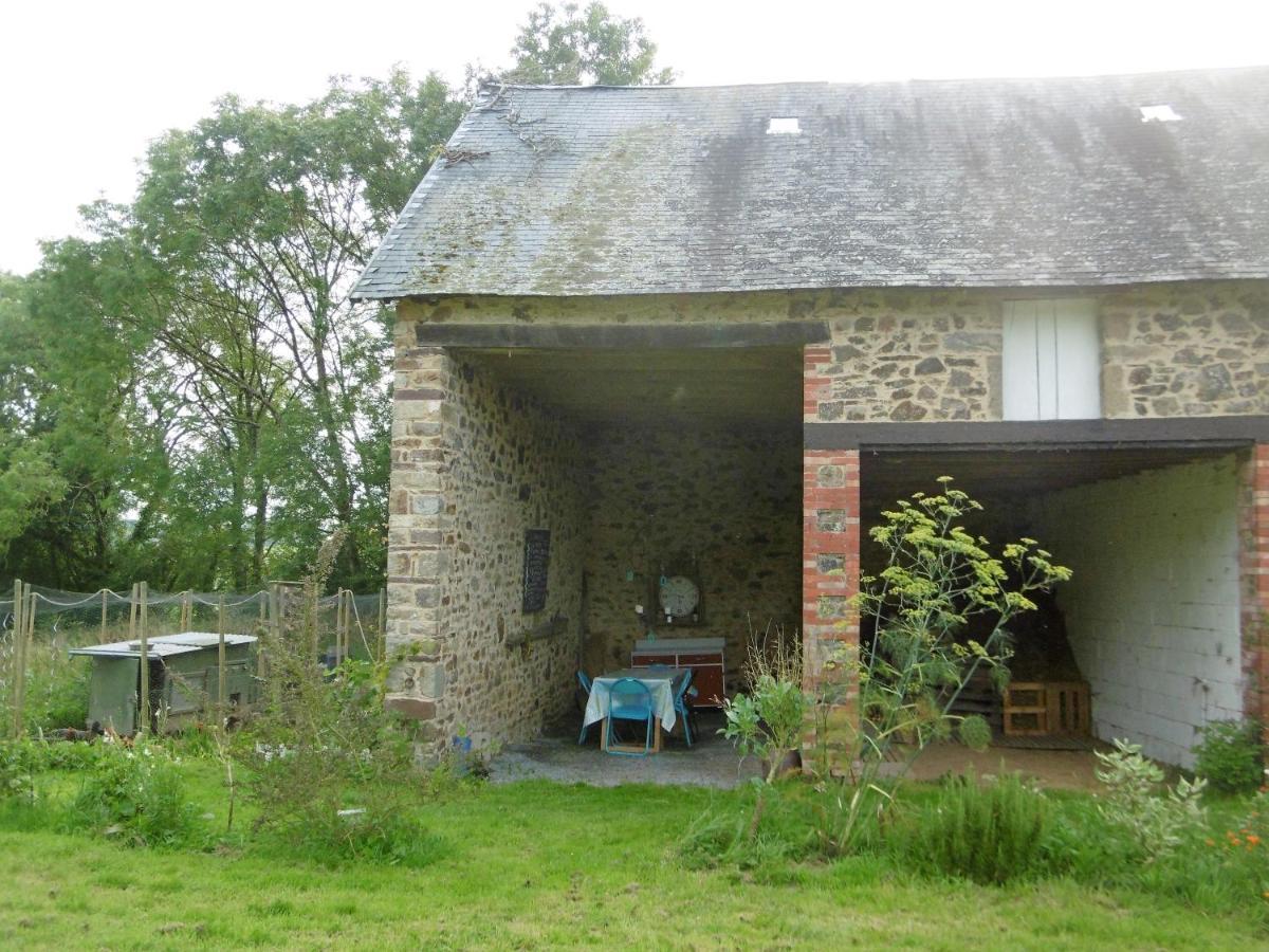 La Bicyclette Bleue Bed & Breakfast Montpinchon ภายนอก รูปภาพ